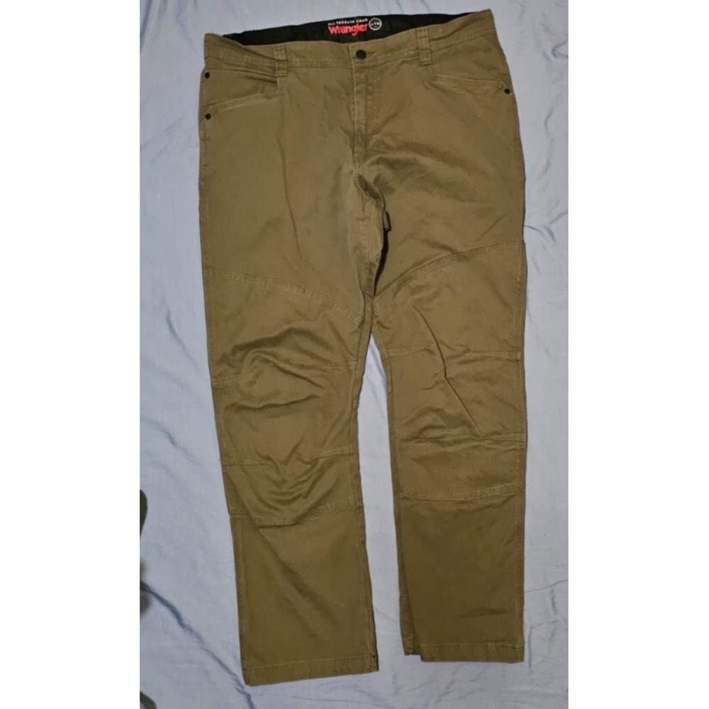 Wrangler ATG‎ Jackson Utility Pants Men 38x30 Green Straight Double Knee Rugged